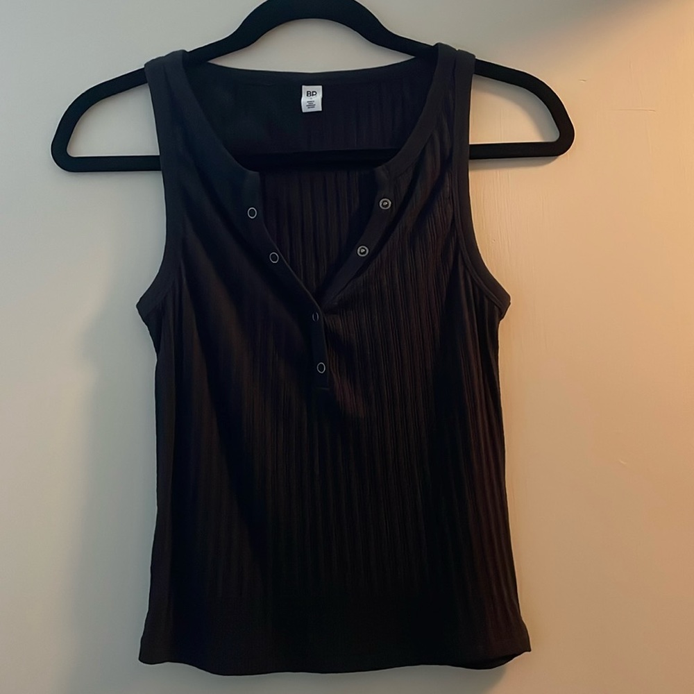 BP black ribbed tank